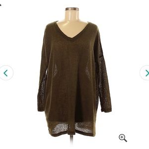Green Light Weight Piko Sweater